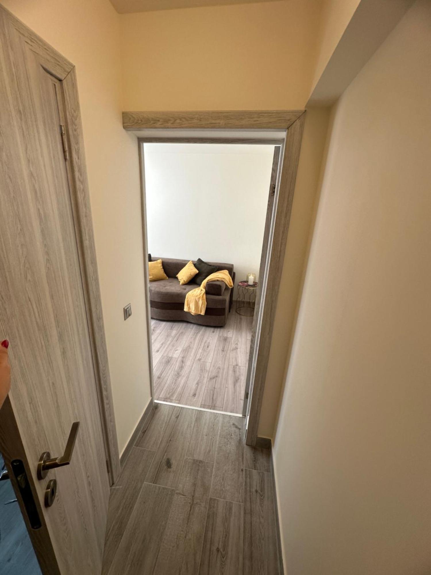 Angel House Apartment Deva Ngoại thất bức ảnh